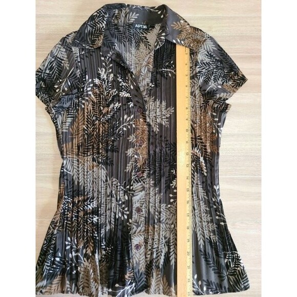 APT. 9 Pleated Blouse Petite PS Gray Brown Leaf Print Button Front Short Sleeve - Picture 6 of 6